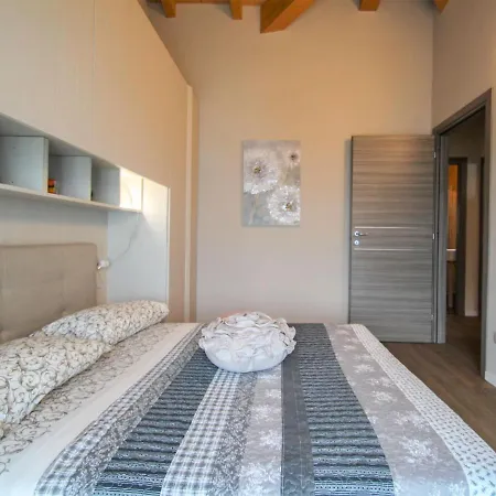 Lucina By Interhome *